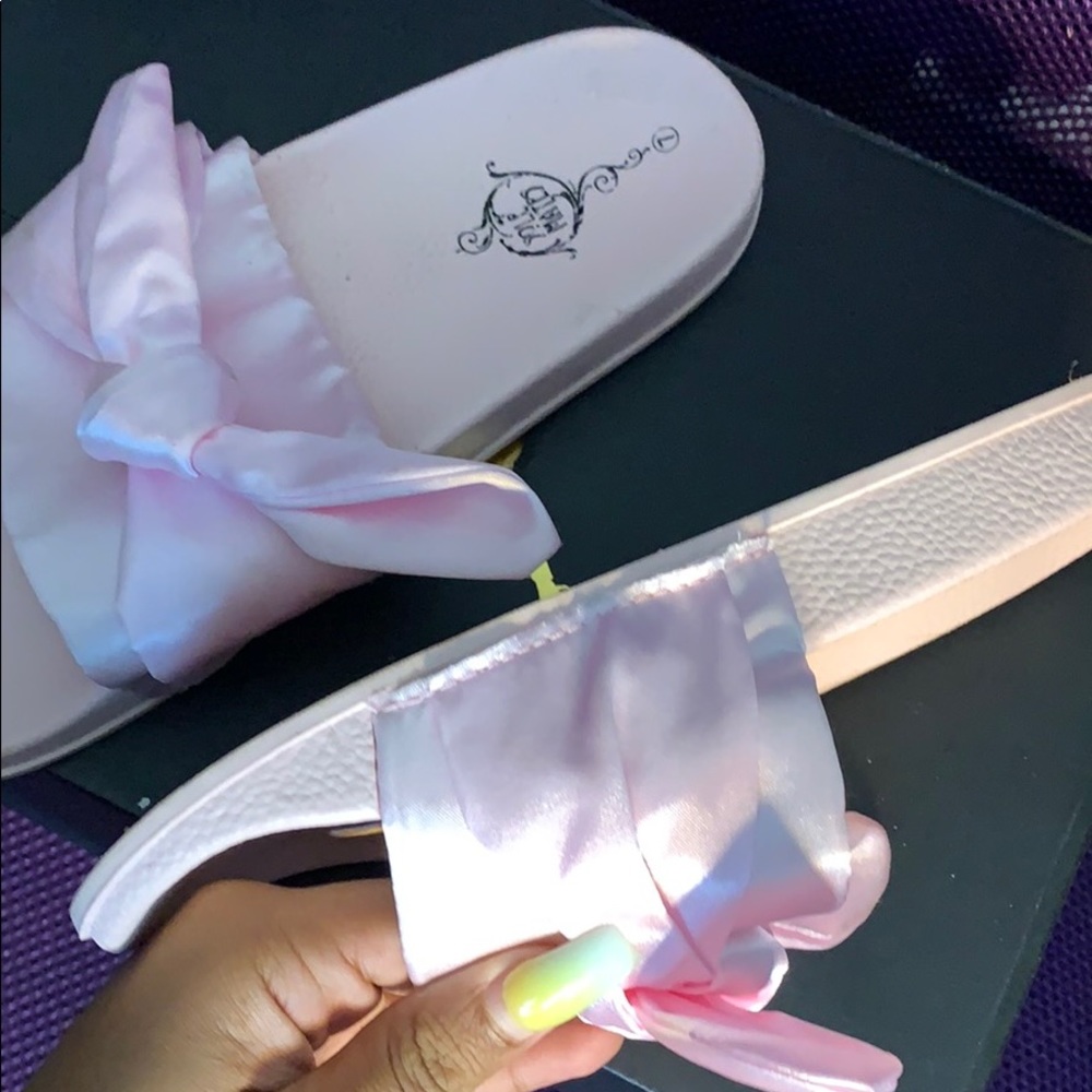 Slides - Picture 4 of 7